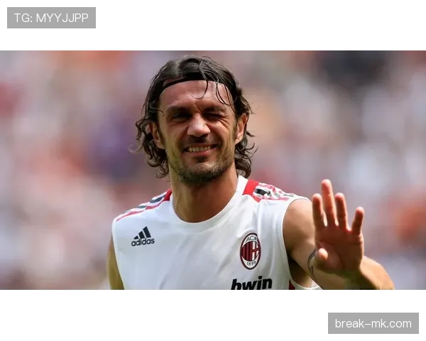 马尔蒂尼足球哲学引领新风尚：优雅防守与战术智慧重塑现代足球理念