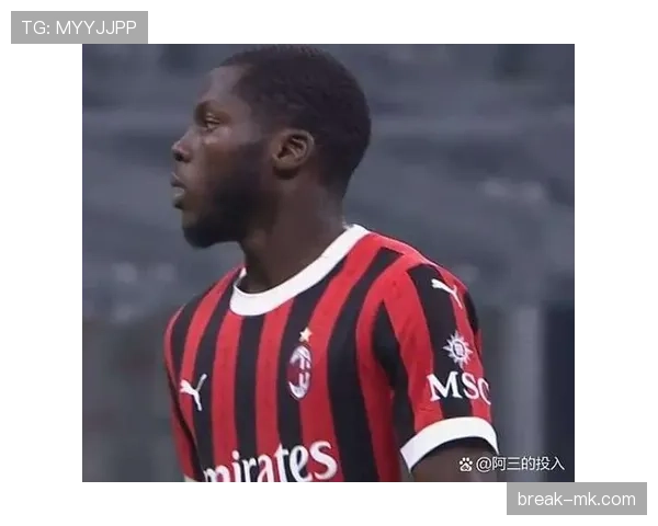 红黑密码:AC米兰的混凝土防线如何重塑意甲争冠格局 红黑密码:AC米兰的混凝土防线如何重塑意甲争冠格局