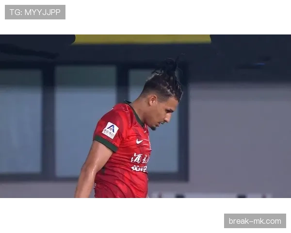 拉莫斯关键战再显领袖本色，强势巩固球队核心地位