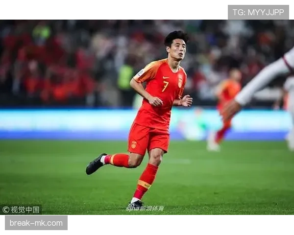 武磊状态回暖闪耀赛场，助中国国家队斩获进球王荣誉
